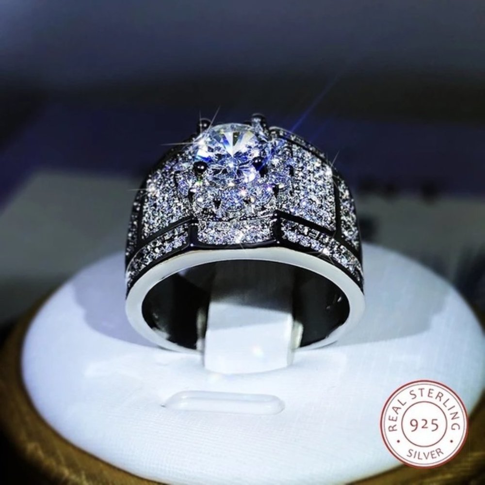 925 Sterling Silver Luxury White Engagement Ring Women Men Wedding